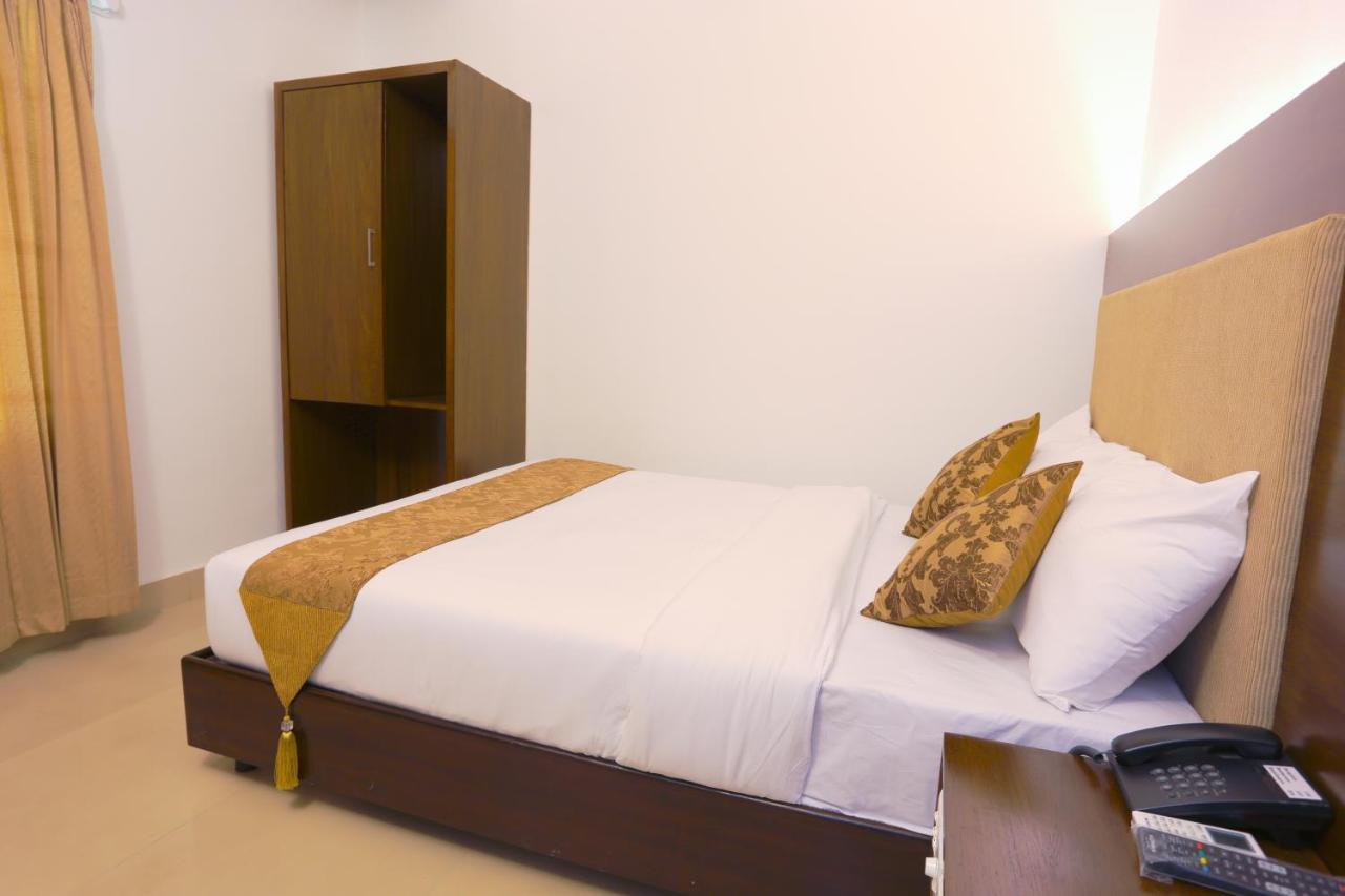 Holy Inn Sylhet Ngoại thất bức ảnh